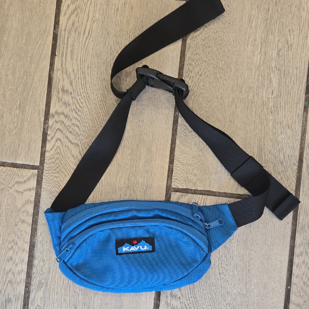 Kavu Blue‎ and Black Belt Bag for Active Lifestyles